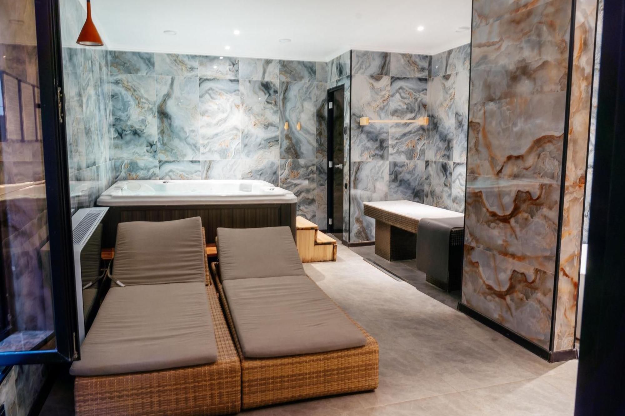 Atyraū Sulo Vip Spa מראה חיצוני תמונה